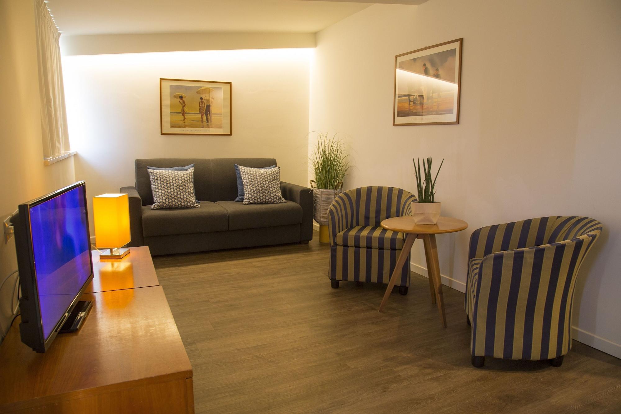 Hotel Mon Cheri Riccione Exteriör bild