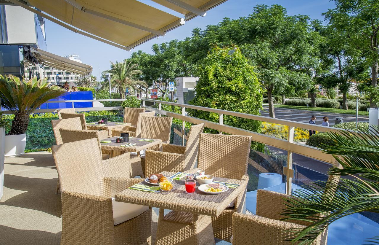 Hotel Mon Cheri Riccione Exteriör bild